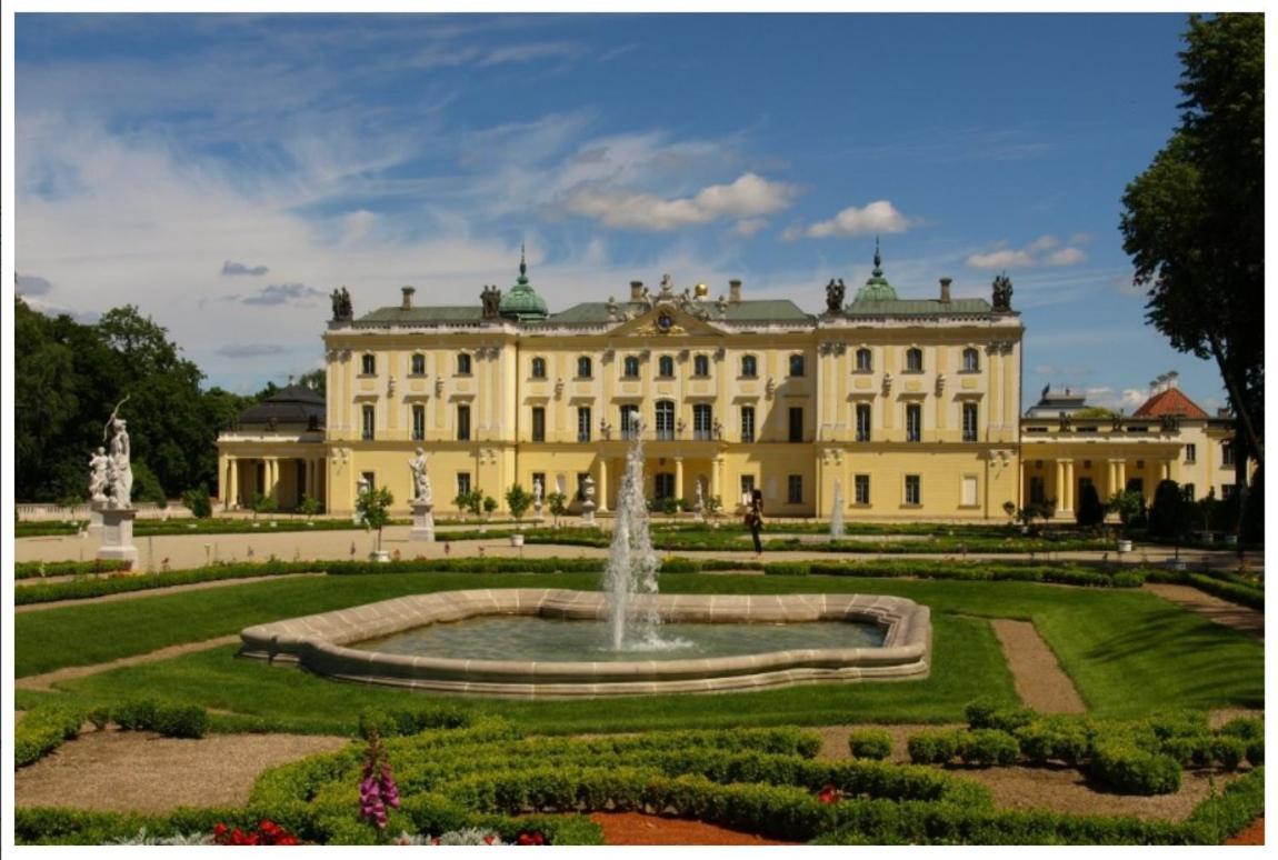 ApartHotel Hubertus Bialystok Bagian luar foto